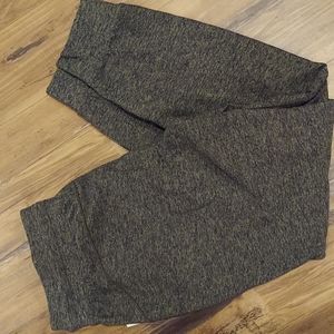 Lululemon ready to rulu pant.